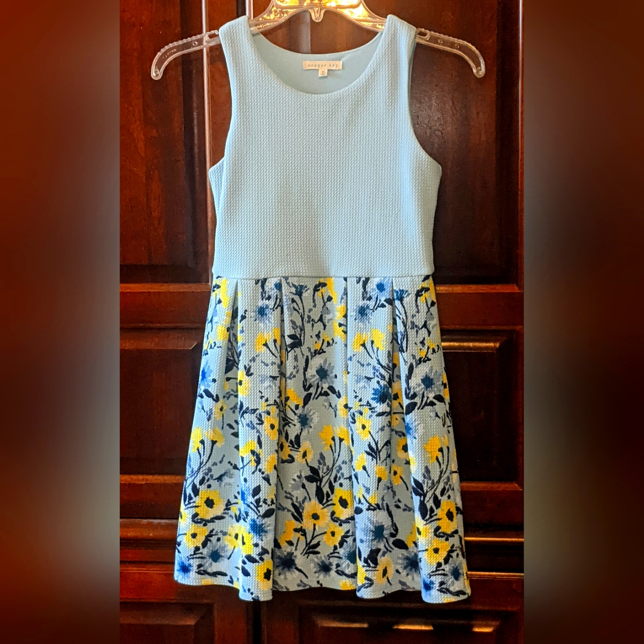 Girls Dress Size M